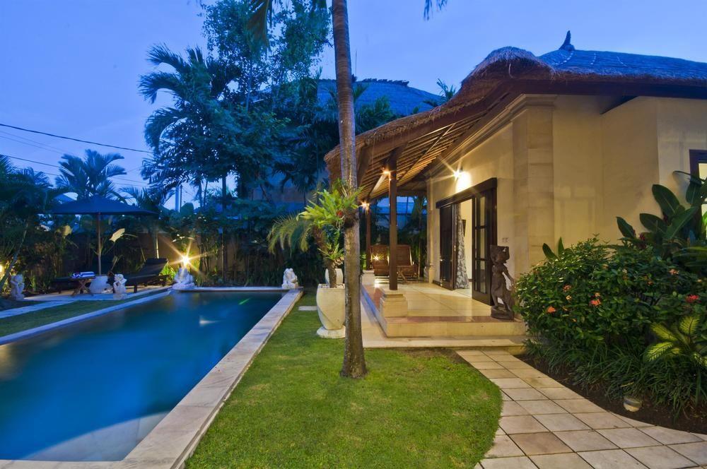 Villa Krisna Seminyak Exterior foto